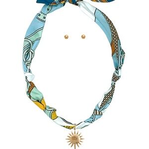 Scarf & Sunburst Charm Necklace Set